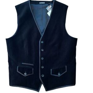 Express Men’s Vest Black Velvet Suit NWT Size Small